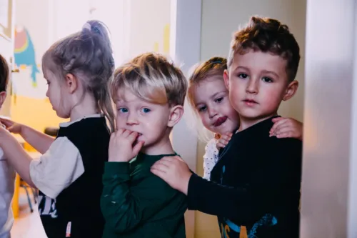 Grupa dzieci przedszkolnych - przedszkole Opole Kraina Marzeń